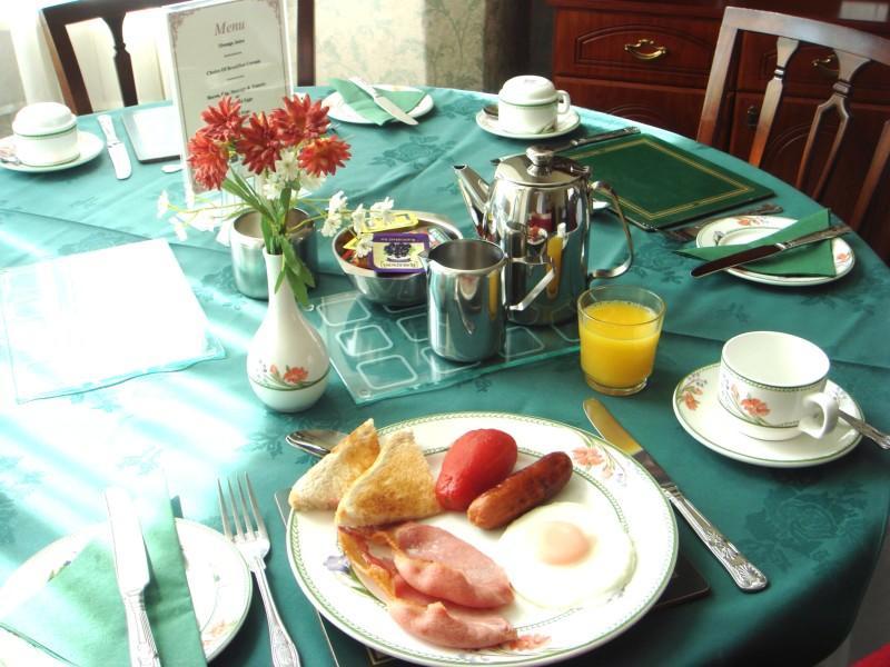 Ashwood Hotel Престън Екстериор снимка